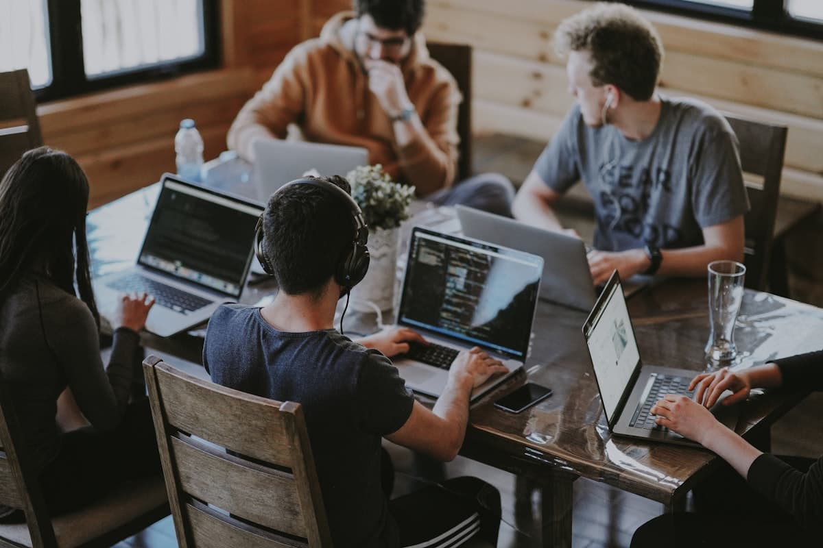 Group Community Network